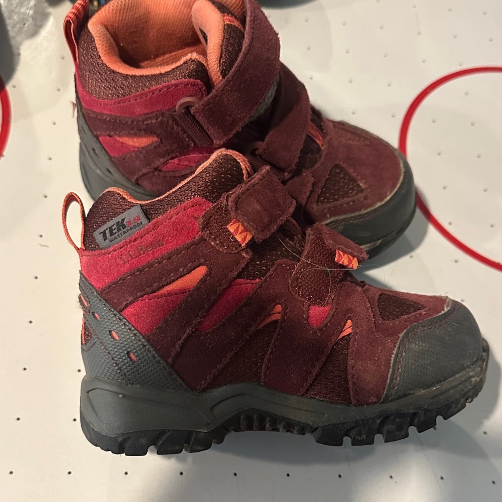 Kids Hiking Boots - Red and Gray